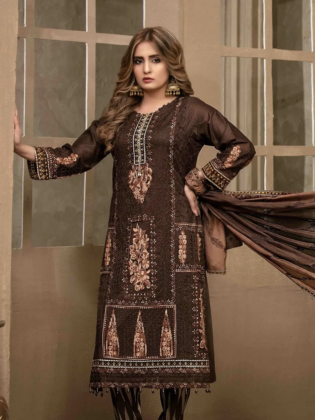 Aari Embroidered Lawn