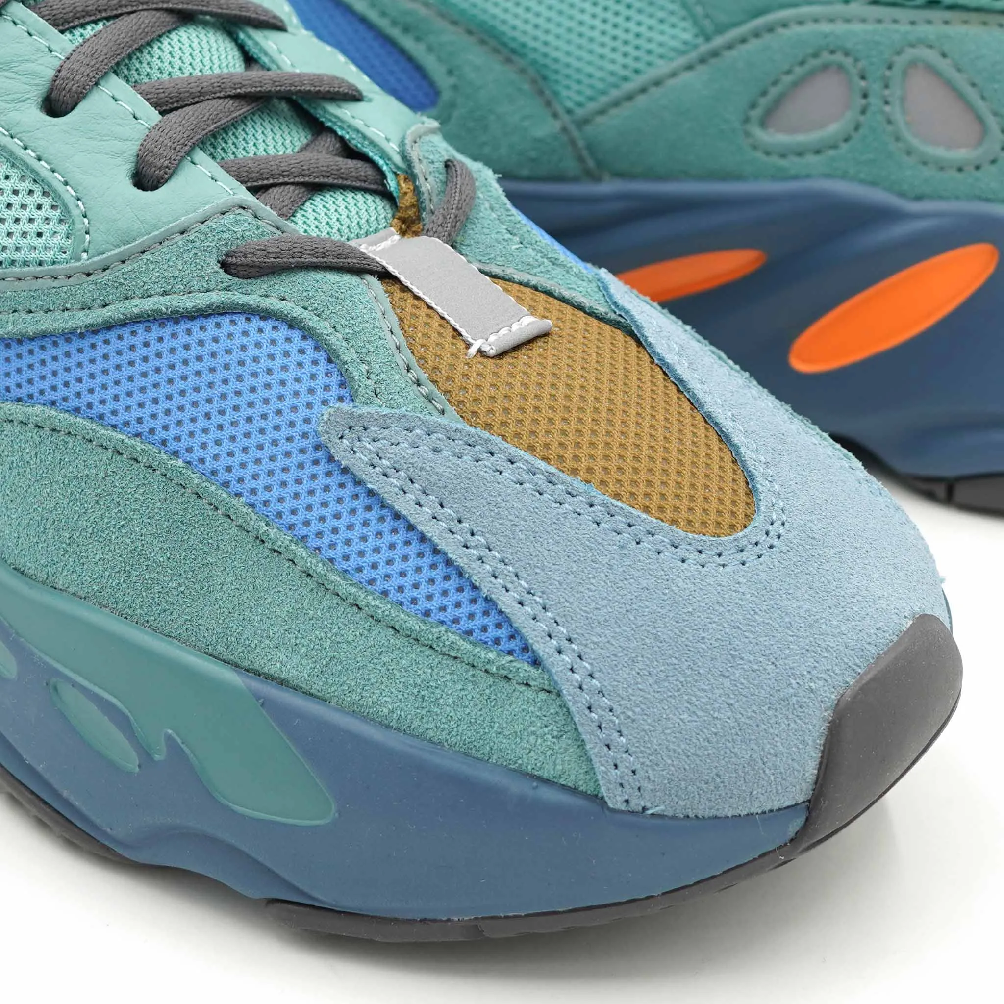 ADIDAS YEEZY BOOST 700 FADED AZURE 2021