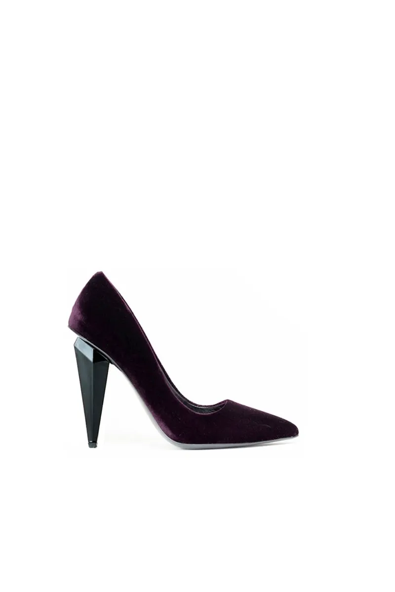 ANTIGONE VELVET CLASSIC PUMPS