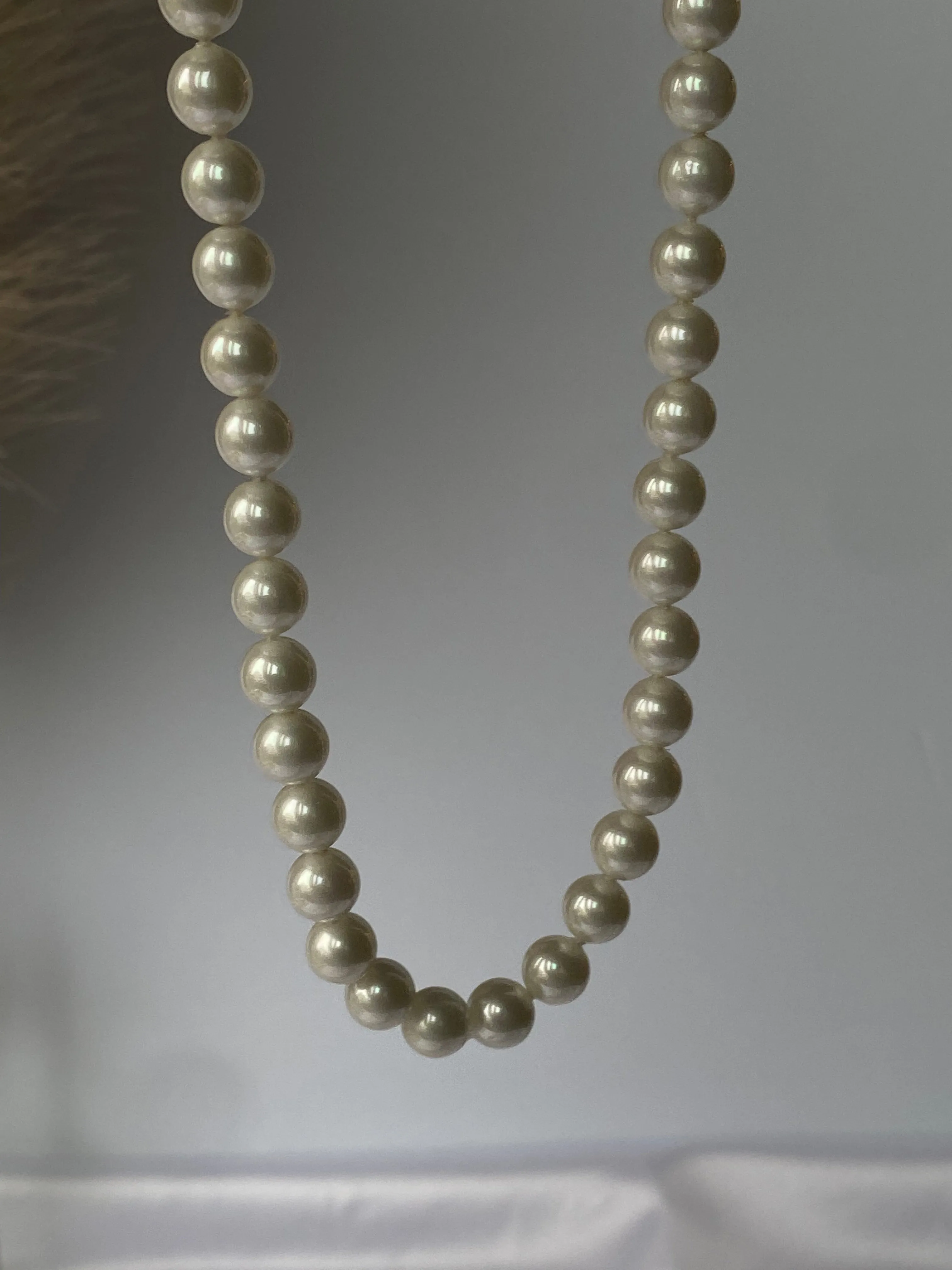 Classic Pearl Necklace