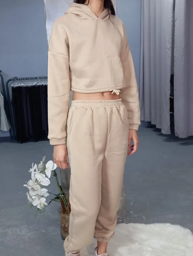 COZY CROP TRACKSUIT - DUNE