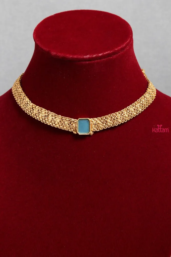 Elegant Blue Stone Choker