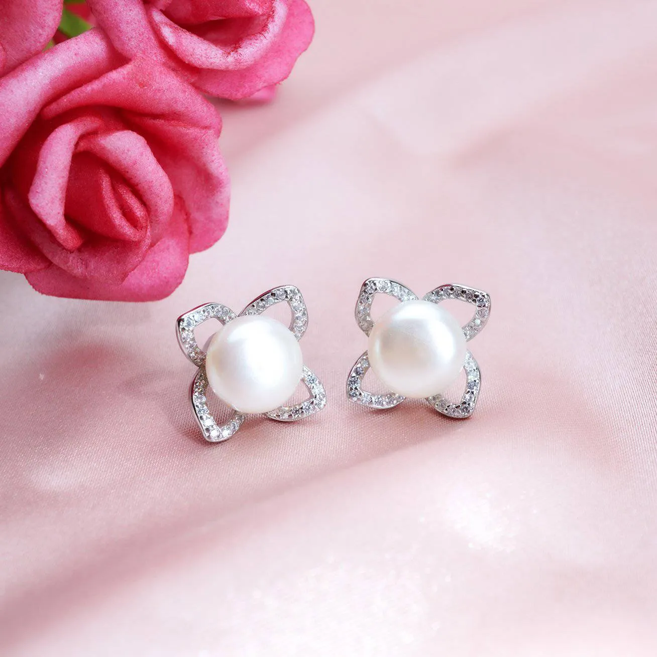 Elegant Freshwater Pearl Earrings WE00089