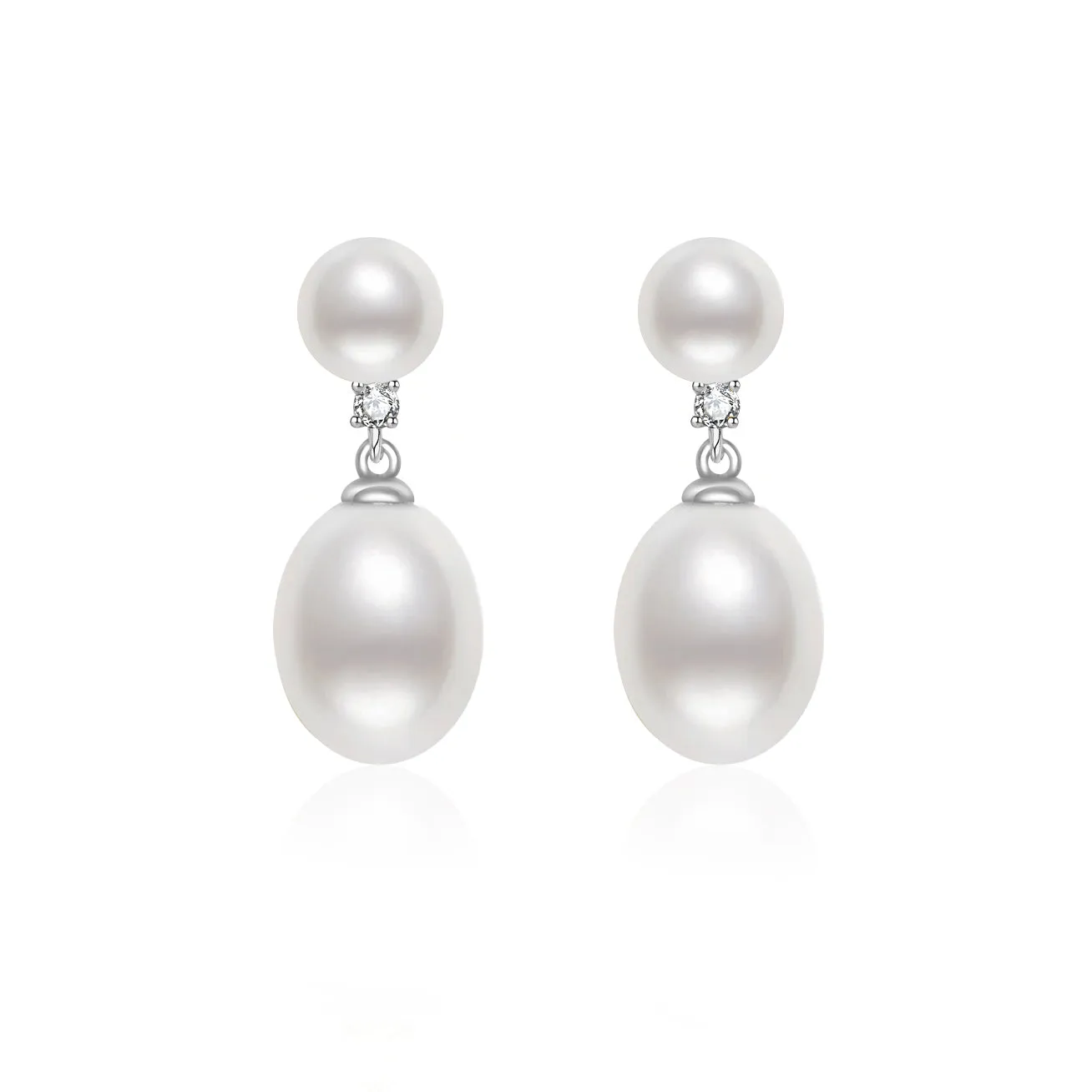 Elegant Freshwater Pearl Earrings WE00596