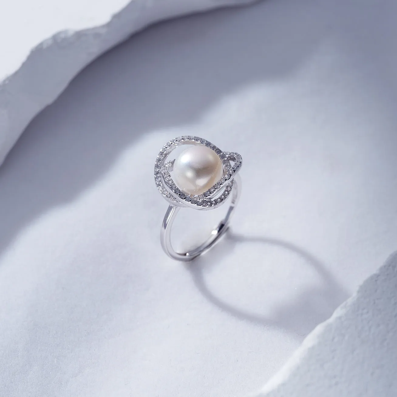 Elegant Freshwater Pearl Ring WR00193