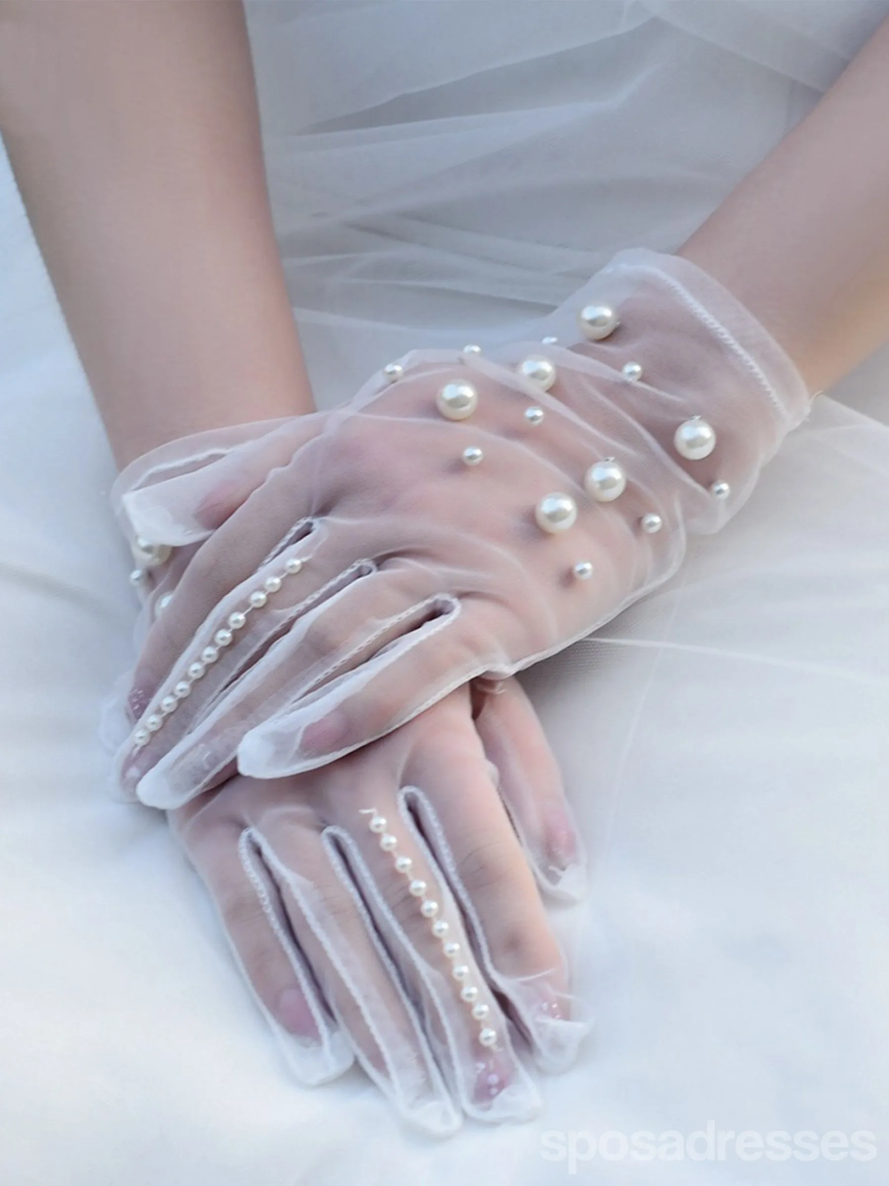 Elegant Pearl Simple Short Bridal Gloves, VM05