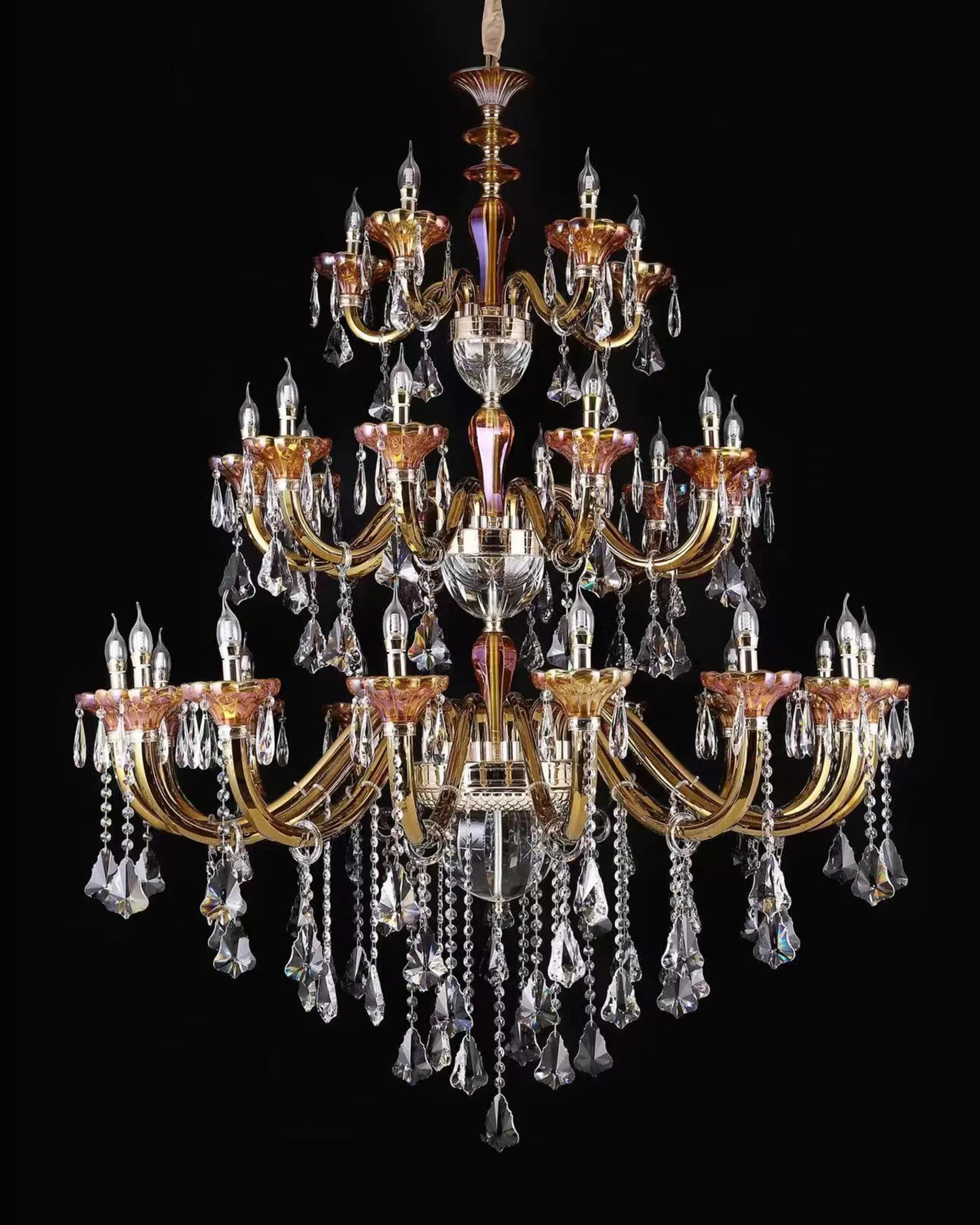 'Elegant Ridge' Luxury Crystal Chandelier