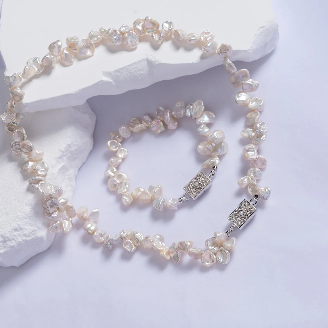 Elegant White Keshi Pearl Necklace WN00506