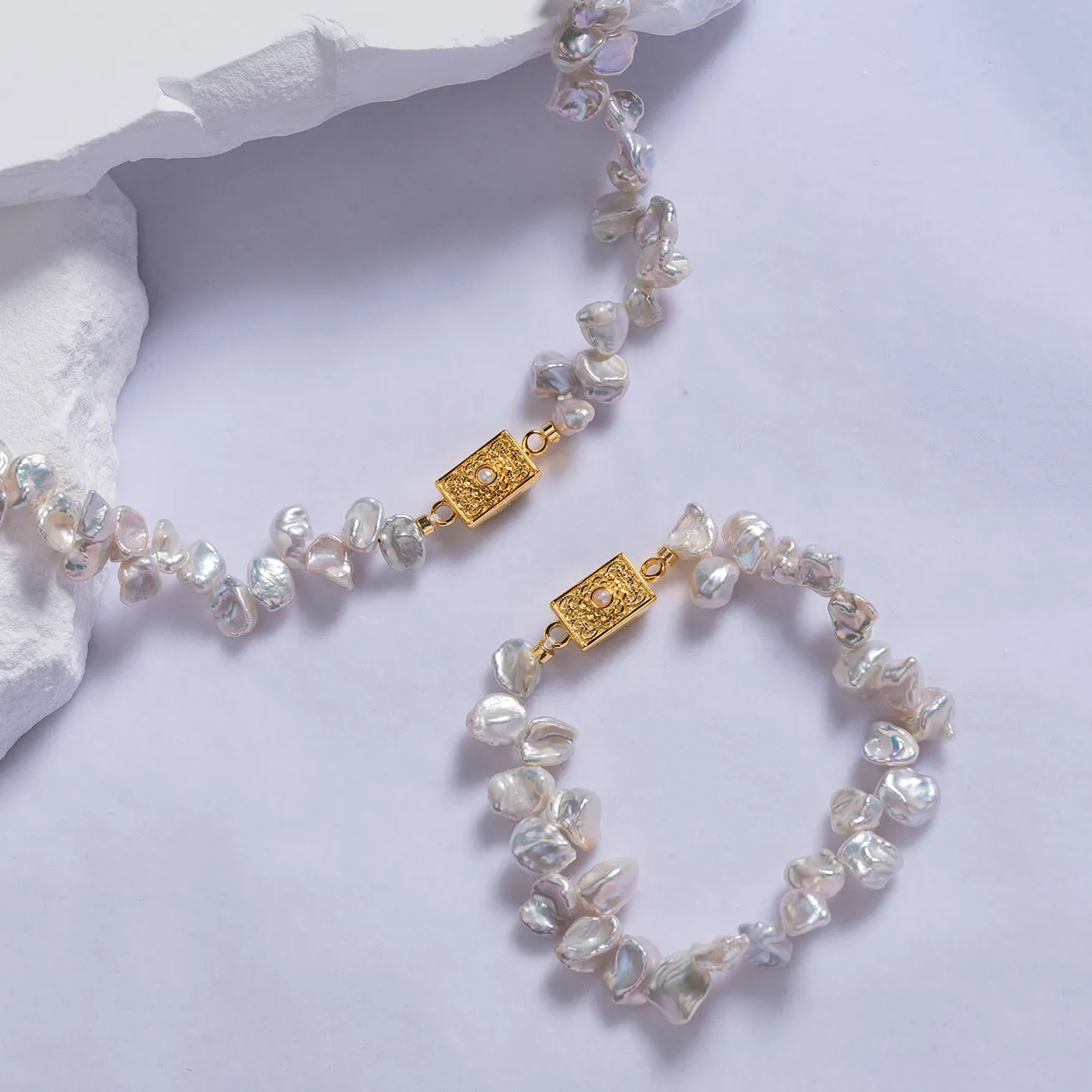 Elegant White Keshi Pearl Necklace WN00506