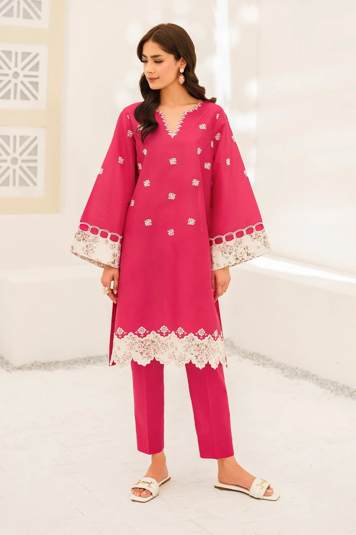 EMBROIDERED LAWN PR-945