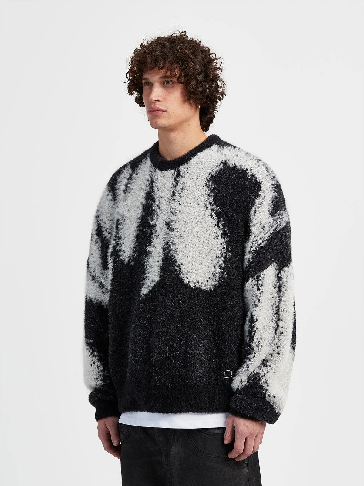 FADED FURRY SWEATER - BLACK