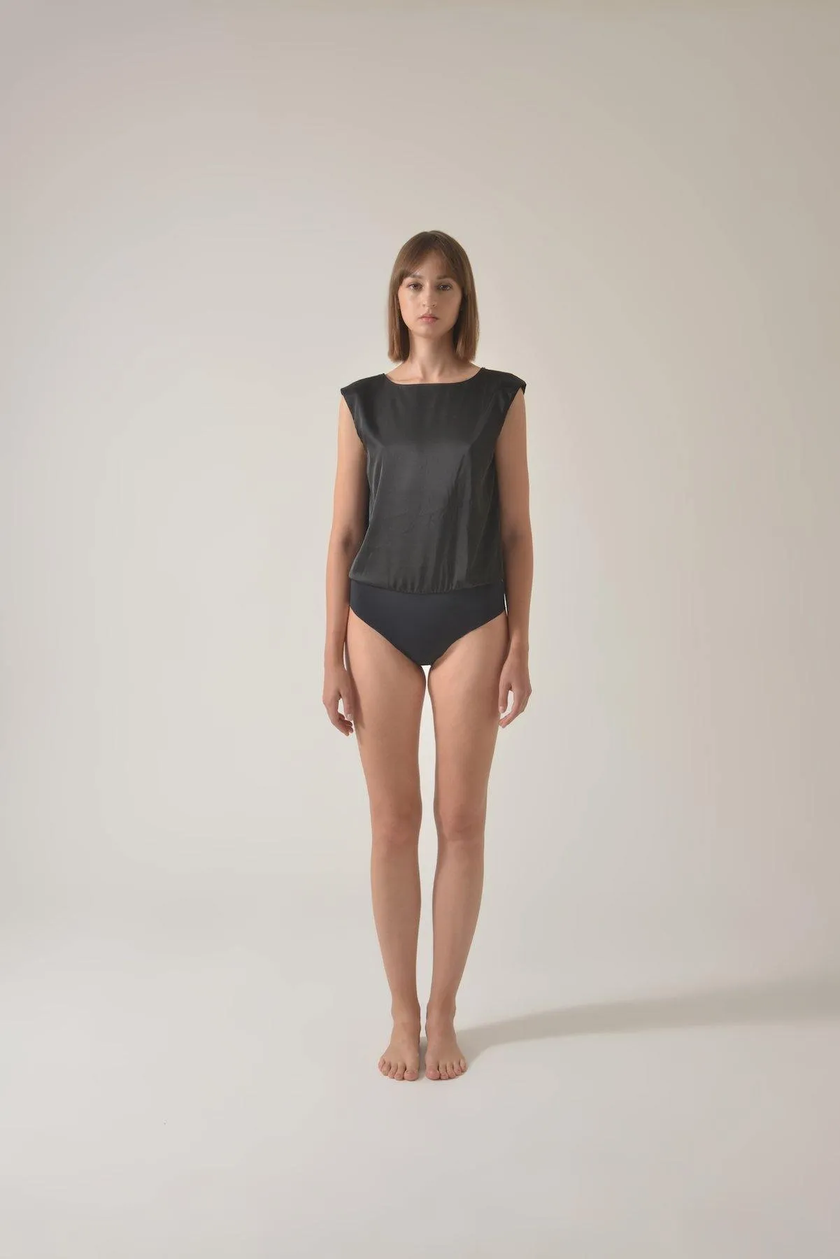 FARA Body - Black